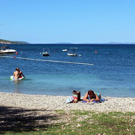 Apartments With A Parking Space Supetar, Brac - 16294 Экстерьер фото
