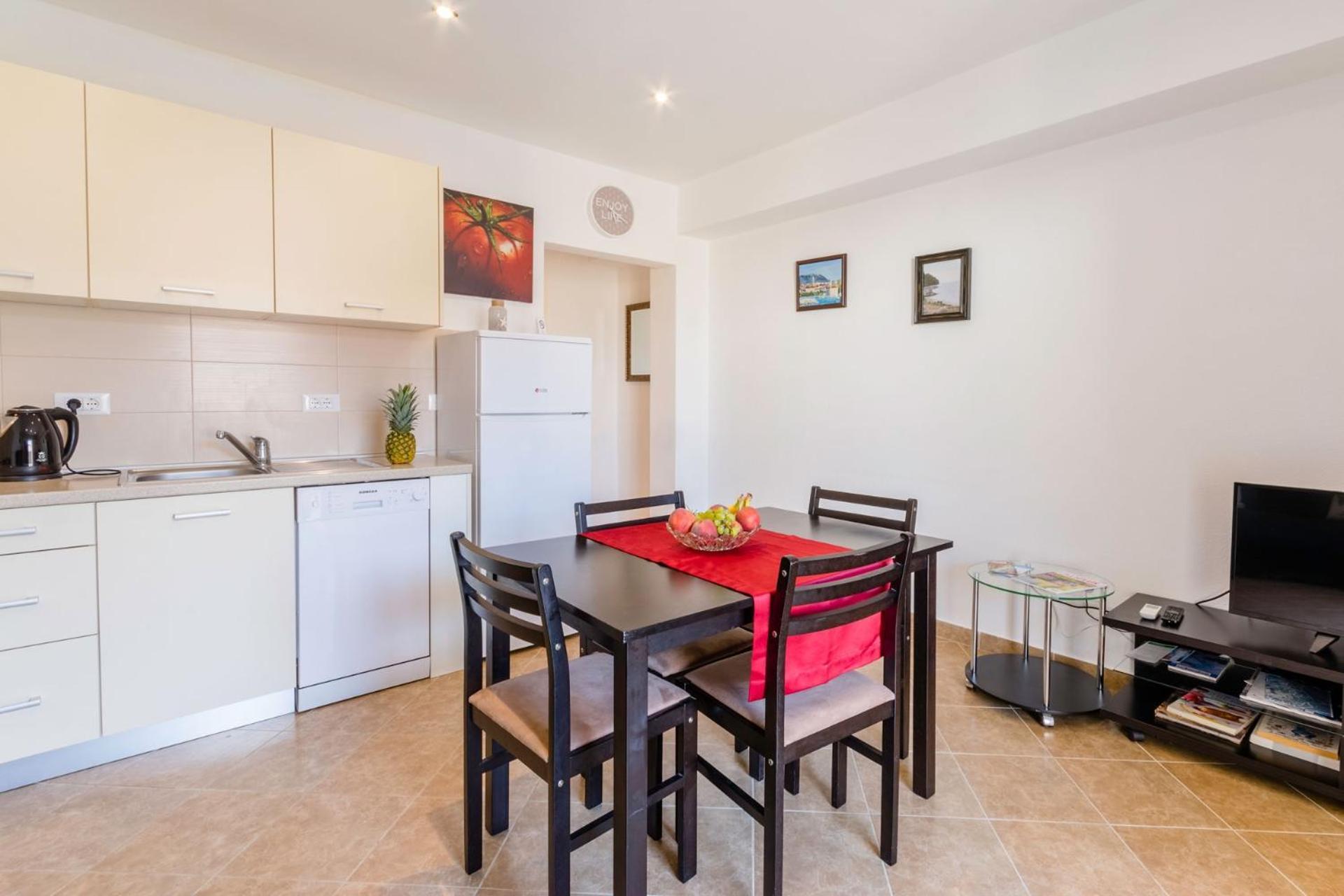 Apartments With A Parking Space Supetar, Brac - 16294 Номер фото